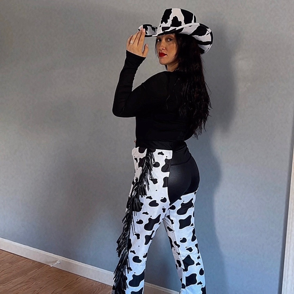 Cow Print Flare Chaps - Black and White 🤠 - Picture 3 of 7